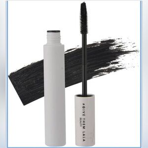 Give Them Lala Beauty Mascara in Black